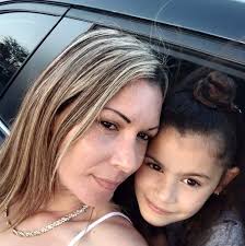 Yani Claro (@yani.claro.75) • Facebook