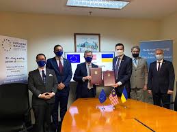 Malaysian prime minister muhyiddin yassin announced friday that the country would go into total lockdown at the start of june to tackle a surge in coronavirus cases. Eurocham Malaysia Signs Mou With Embassy Of Ukraine To Promote Trade Investment Selangor Journal