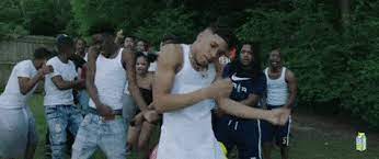 Bryson lashun potts, better known as nle choppa, is an american rapper, singer, and songwriter. Nle Choppa Gif Find Share On Giphy