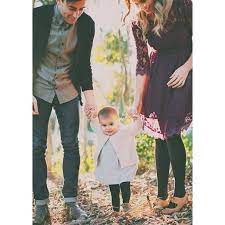 Wickham Family Via Phil Wickham Instagram Love The Purple Dress Mrs Wickham 3 Phil Wickham Phil Christian Artists