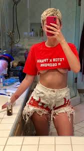 Yesjulz Nude Sex Tape Leaked Video! (1) - ThotsFlix.com