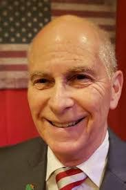 Dan Robin's Instagram, Twitter & Facebook