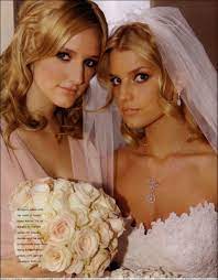 Via Brebeauty Com Celebrity Weddings Jessica Simpson Wedding Dress Celebrity Wedding Hair