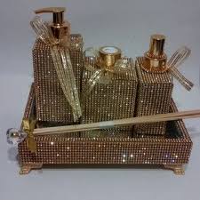 Kit Lavabo Luxo Em Strass Dourado 4 Pecas No Elo7 Lulli Freitas Ab189e Glamour Decor Bandejas Para Festa Sabonetes
