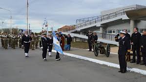A la noche disminuirá a 2°. Dia De La Armada En Rio Gallegos Gaceta Marinera