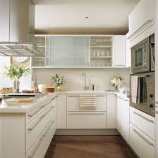 Al diseñar una cocina moderna, los dispositivos de absorción de humo deben estar en la parte superior de donde cocinamos. Cocinas Pequenas 65 Fotos Y Muchas Ideas Decorativas Para Sacarle Partido
