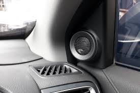 Secara komplet, sistem amplifier yang saya rancang terdiri dari 2 speaker woofer untuk bass kiri kanan, 2 speaker tweeter untuk treble kiri kanan dan 1 speaker subwoofer untuk nada bass rendah. Tips Memasang Atau Upgrade Tweeter Di Audio Mobil Gridoto Com