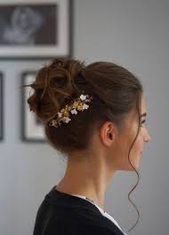 Hochsteckfrisur Brautfrisur Bridalhair Low Updo Brautfrisuren Berlin Brautstyling Berlin Hair Makeup Fur Die Hochzeit Haarschmuck Fashion Blush