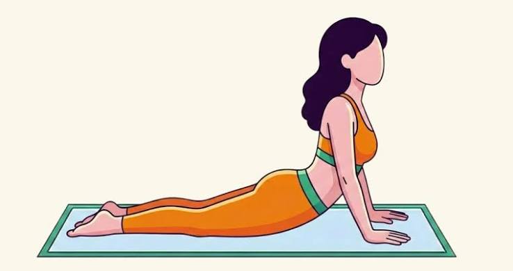 भुजंगासन (कोबरा मुद्रा): लाभ, चरण और विभिन्नताएँ | MyYogaTeacher