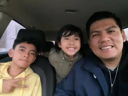 Creciendo juntos, riendo juntos, amando juntos ❤️👨‍👧‍👦