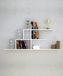 Le pareti attrezzate con le mensole sono particolarmente utili negli spazi di piccole dimensioni. Arredamento Casa Con Mensole E Ripiani Tantissime Idee Creative