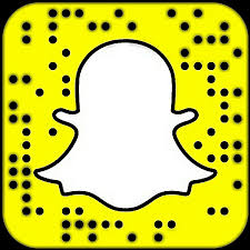 Download Snapchat Logo - Social Media Apps Snapchat - Full Size PNG Image -  PNGkit
