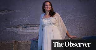 Young soprano lise davidsen has had major operatic appearances and has released albums for dacapo and bis. Lise Davidsen There S A High Expectation Every Time I Go Out And Sing Opera The Guardian