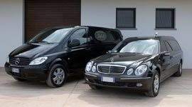 Scegli tra i modelli disponibili nella pagina e compila il form di contatto. Talotti Onoranze Funebri