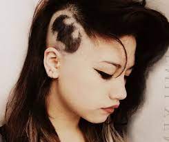 Cute Batman Undercut Hairstyles Women With Side Bangs For Long Haircut Haircut Hair Undercut Hairstyles Women Undercut Hairstyles Finger Waves Short Hair