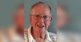 Mitzi Daniel's Instagram, Twitter & Facebook