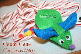 This three inch mouse is the perfect touch for your holiday tree or shadowbox. Candy Cane Christmas Mice The Happy Housewife Home Schooling