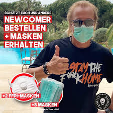 The relative merits of ticagrelor as compared with prasugrel in patients with acute coronary syndromes for whom invasive evaluation is planned are uncertain. Roberto Geissini Aufgrund Der Starken Nachfrage Haben Wir Unser Angebot Verlangert Sichere Dir 5x 3 Lagige Mund Nasen Masken 2x Ffp1 Masken Zu Jedem Outfit Aus Der Kategorie Newcomer Oder 10x Die 3 Lagigen