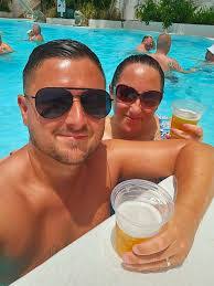 Holly Dyson's Instagram, Twitter & Facebook