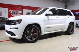 Black And White Jeep Grand Cherokee 2015 Jeep Grand Cherokee Srt Red Vapor Editionbright White Over Black Redonly Nbsp 7 928 Miles Factory O Jeep Grand Cherokee Jeep Grand Cherokee Srt Jeep Grand