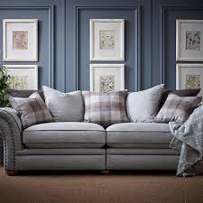 ديكورات أرابيا مجلة الديكور العربية أول موقع عربي متخصص في فنون التصميم الداخلي مصدر عربي راقي للديكور والتصميم وتنسيق Furniture Coastal Living Rooms Sofa