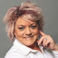 Kamryn Powell's Instagram, Twitter & Facebook