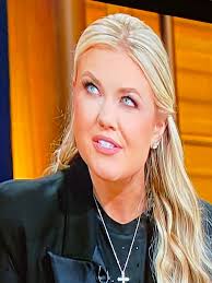 Erika Kirk is so normal, relatable and REFRESHING.