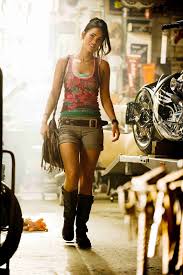 Megan denise fox was born on may 16, 1986 in oak ridge, tennessee and raised in rockwood, tennessee to gloria darlene tonachio (née cisson), a real estate manager and franklin thomas fox, a parole officer. Megan Fox Transformers Movie Stills Megan Fox Pictures Megan Fox Transformers Fox Actress