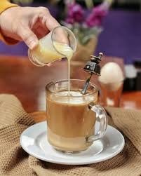 Sarabba merupakan salah satu minuman khas makassar yang mempunyai banyak sekali manfaat yang baik bagi kesehatan tubuh kita. 12 Minuman Tradisional Indonesia Yang Punya Banyak Manfaat Untuk Kesehatan Diadona Id