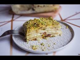 Per preparare la ricetta delle trofie al pistacchio con mortadella e provola, mettete a bollire l'acqua per la cottura delle trofie. Lasagna Al Pistacchio Una Versione Cosi Gustosa Non L Avete Mai Provata Youtube