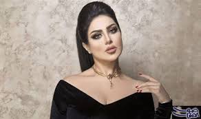 حليمة بولند تكشف عن أهم شيء في حقيبتها وحقيقة خلعها صوت الامارات