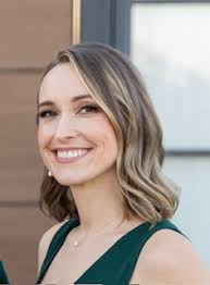 Erin Littlejohn's Instagram, Twitter & Facebook