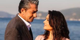 Erkan petekkaya'nın altın kelebek ödüllerine birlikte katıldığı oğlu cem'i görenler şaşkınlığını gizleyemedi. Erkan Petekkaya Esim Nurgul Yesilcay In Iftiralarina Cok Uzuldu