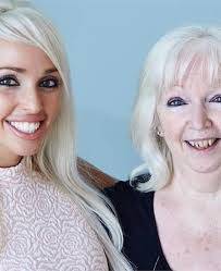 Linda Jarman's Instagram, Twitter & Facebook