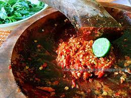 Ayam bakar siap disajikan bersama sambal goang eummm nyam nyam. Resep Sambal Goang Dadakan Khas Sunda Aneka Resep Masakan Sederhana Kreatif