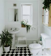 These crisp blend of colors help create a dynamic bathroom with a soft, rejuvenating side. Explore Paint Colors For Bathrooms Previewpaint Com