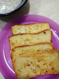 Perfect for fall & winter dinners. Resepi Masakan Terkini Garlic Bread Mushroom Soup Utk Minum Ptg Cara Buat Garlic Spread 2cawan Marjerin 2lawang B Putih 1cubit Garam Parsley Flake B Putih Sila Tumbuk Bagi Lumat Sambil Membayangkan Muka Husna Ataupun
