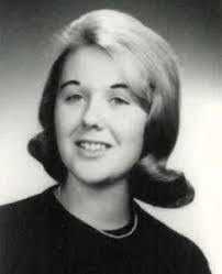 Melanie Bolin's Instagram, Twitter & Facebook