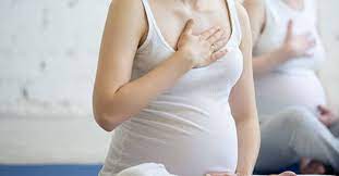 Namun, selain dari bagian perut, ternyata sakit perut kiri atas bisa disebabkan oleh nyeri akibat adanya gangguan pada organ yang terdapat di bagian dada. Tulang Rusuk Sakit Saat Hamil Ini Penyebab Dan Cara Mengatasinya Bun Theasianparent Indonesia