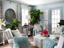 Selain memberi efek luas, cat dinding berwarna abu juga bisa menciptakan kesan cozy,relaxing, sekaligus modern. Warna Cat Ruang Tamu Sempit Yang Sejuk Cat Ruang Tamu Ruang Tamu Warna