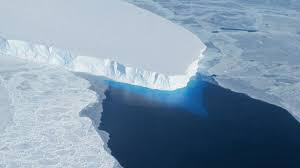 Cavity In Antarctica Glacier Is Two Thirds The Size Of Manhattan Scientists Say The New York Times