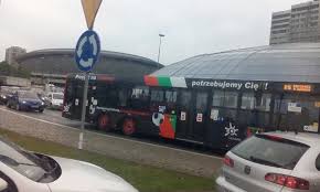 6 kwietnia 2006 zostało zarejestrowane stowarzyszenie gks zagłębie wałbrzych, tym samym doszło do reaktywacji sekcji piłkarskiej, a od 22 lipca 2019 powstała sekcja kobieca sekcja. Autobus Z Reklama Zaglebia Sosnowiec W Katowicach Zobacz Zdjecie Dziennik Zachodni