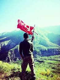 Vatan Ve Bayrak Kahraman Mehmetcik E Emanet Bayrak Askeri Ozel Kuvvetler