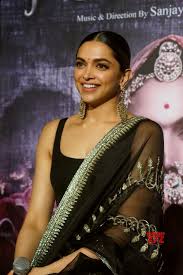 Mumbai 3d Trailer Launch Of Film Padmavati Deepika Padukone Social News Xyz Deepika Padukone Style Deepika Padukone Beautiful Bollywood Actress