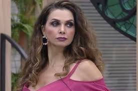 Share facebook share twitter share whatsapp+ open share. A Fazenda 12 Luiza Ambiel E Verdadeira Ou Interpreta Um Personagem