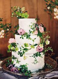Wedding cake fresh flowers decorations. A Baker Outlines The Pros And Cons Of Using Either Fresh Or Sugar Flowers To Decorate Your Wedding Cake Martha Stewart