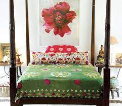 It is also the place where you feel protected without anything to distract or disturb you. Examples Of Good Feng Shui Bedrooms