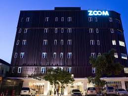 Zoom Smart Hotel Jemursari Surabaya Surabaya Hotels Hotel In Surabaya Interior Design Ideas Interior Designs Home Design Ideas Room De Surabaya Hotel Kota