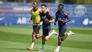Ambos equipos, construidos con el poder. Psg Is Back In Training And Tuchel Can Turn To Jese Junipersports