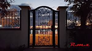 Ramez Ferforje Sanat Atolyesi Ferforje Bahce Kapisi Wrought Iron Garden Doors Blacksmith Doors Wrought Iron Doors Wrought Iron Iron Doors